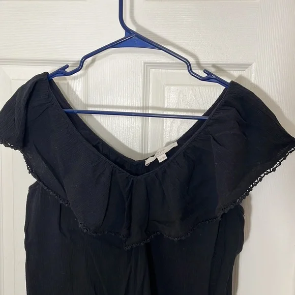 LOFT Ruffle V-Back Shell - Picture 3 of 4